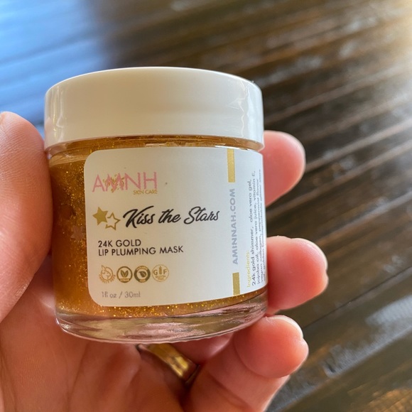AMNH Skincare Kiss the Stars Lip Plumping Mask - Picture 2 of 4